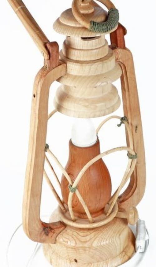 Lanterne Cèdre d’Azrou – Esprit nomade et cadre artisanal — vue V