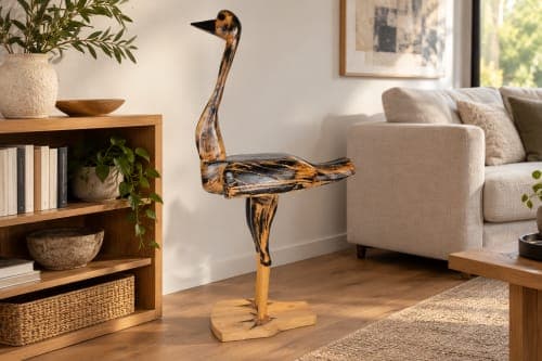 Oiseau sculpté Cèdre d’Azrou – Ligne naïve et posture verticale — vue III