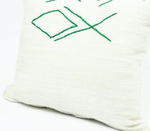 Coussin du Moyen Atlas – Ligne verte abstraite — vue V
