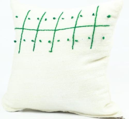 Coussin du Moyen Atlas – Quadrillage vert brodé — vue V