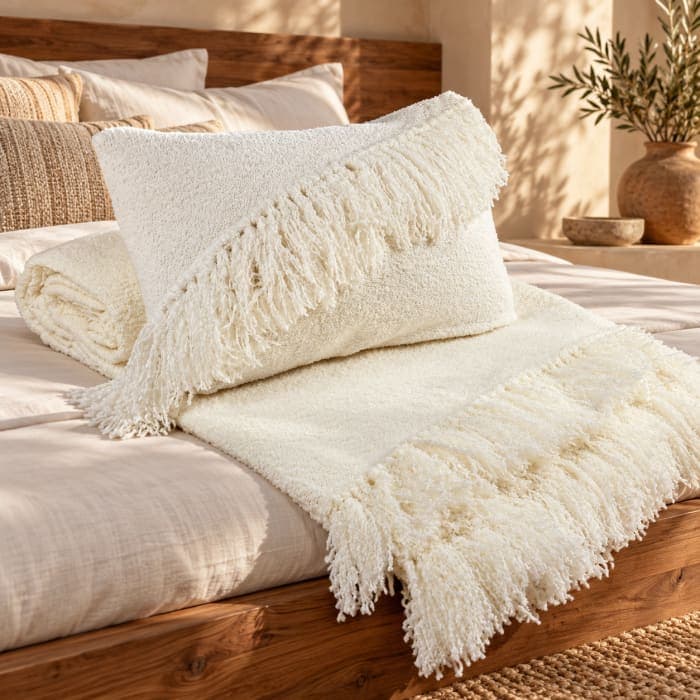 Ensemble plaid & coussin du Moyen Atlas – Ivoire doux à franges